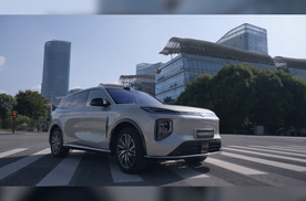 明星在春晚玩“冰雪漂移”?长安启源Q07实力“封神”!