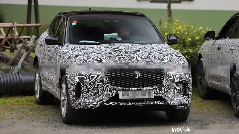 jaguar-f-pace-facelift-new-spy-photo-front.jpg