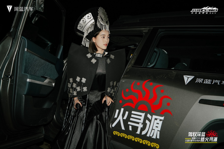 G318深蓝色火把节，自驾游原来可以如此精彩
