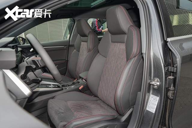 年轻人入门级豪车，还有运动套件可供选择！亮相广州车展
