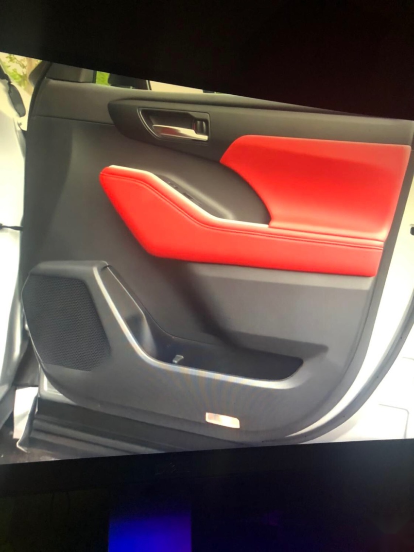 皇冠陆放到店实拍，定位中型SUV，挑战汉兰达，8月上市预售28万起