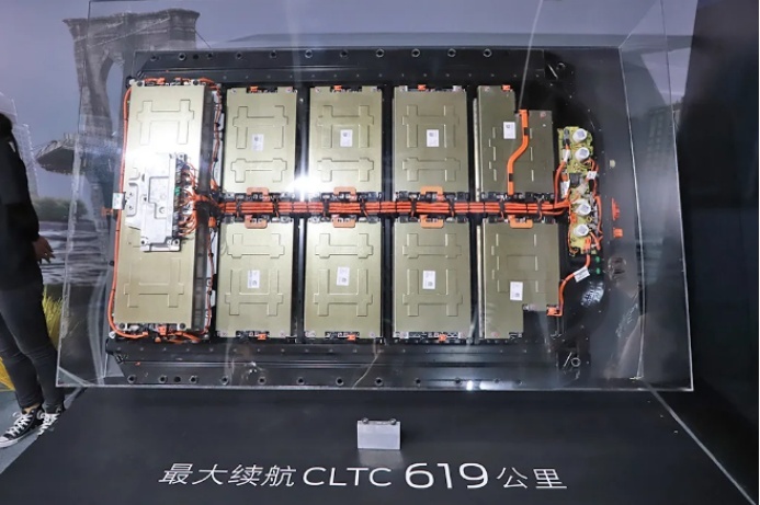 试驾福特Mustang Mach-E：和大排量自吸车开起来没区别！