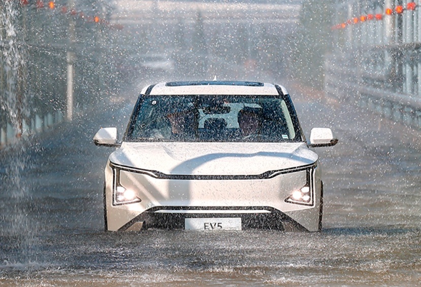 20万以内高颜值纯电SUV，纯电续航530km，比新势力还香！
