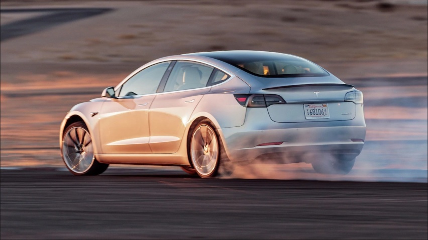 最多省4.31万，国产Model 3新年首降价