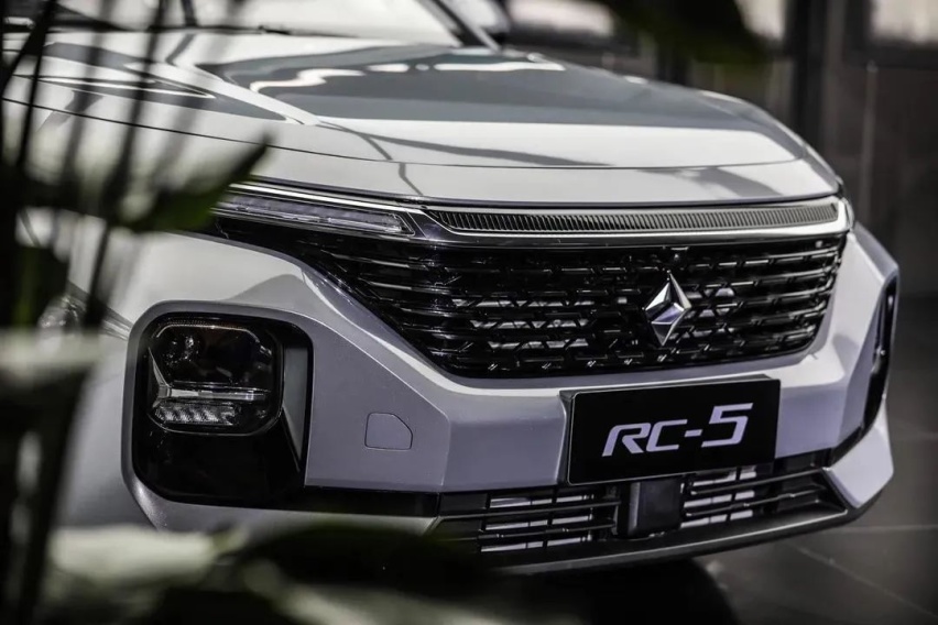 售：5.98万元起，新宝骏RC-5/RC-5W正式上市！