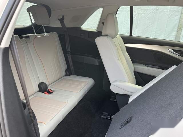 奥迪，重新出发——试驾上汽奥迪全新A7L、Q5 e-tron