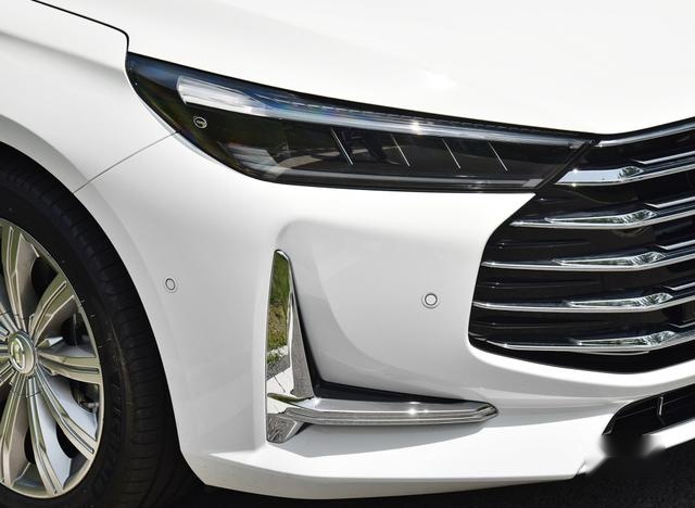 全车13个喇叭,爱信6AT加持,传祺GA8能否带来“帝王级”的享受?