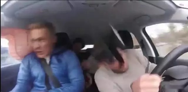 毕业季分手季，如何用8万块抚平失恋的心？
