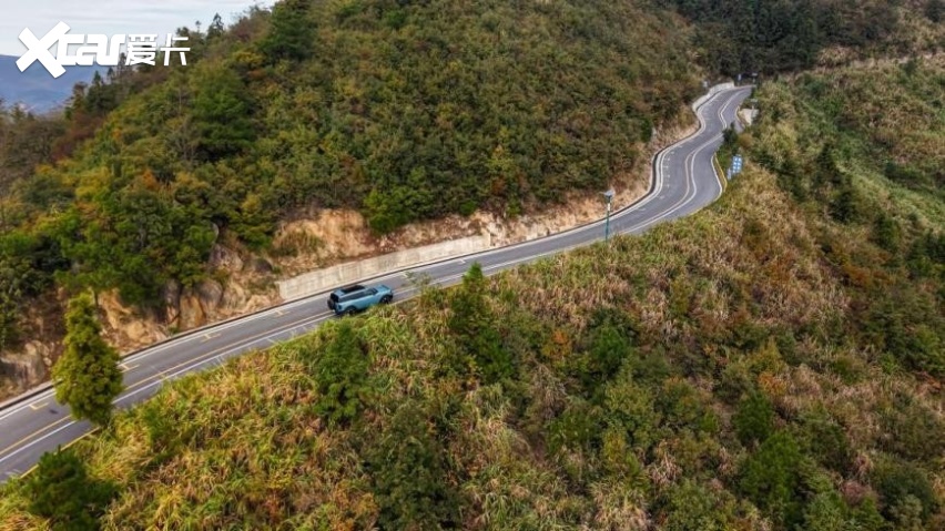 越野路上更轻松，福特智趣烈马高速NOA实测表现惊艳