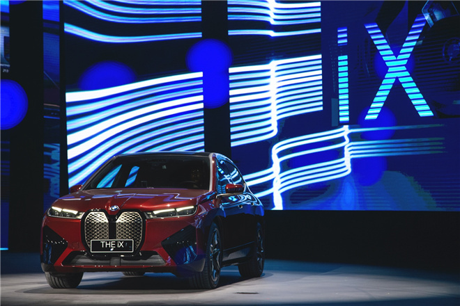 “2021宝马集团之夜”燃情上海，创新BMW iX领衔全品牌