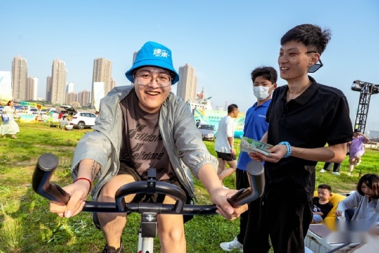 油耗低至4.7L，内饰+配置大升级，这样的速腾、宝来你喜欢吗