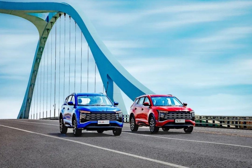 被思皓X8 PLUS暖到了！这才是精准击中用户痛点的家用SUV