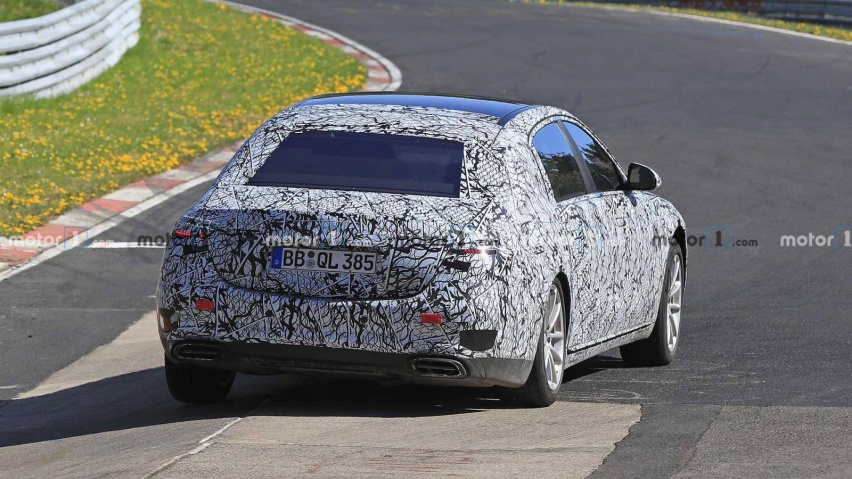 new-mercedes-maybach-s-class-spy-photo (3).jpg