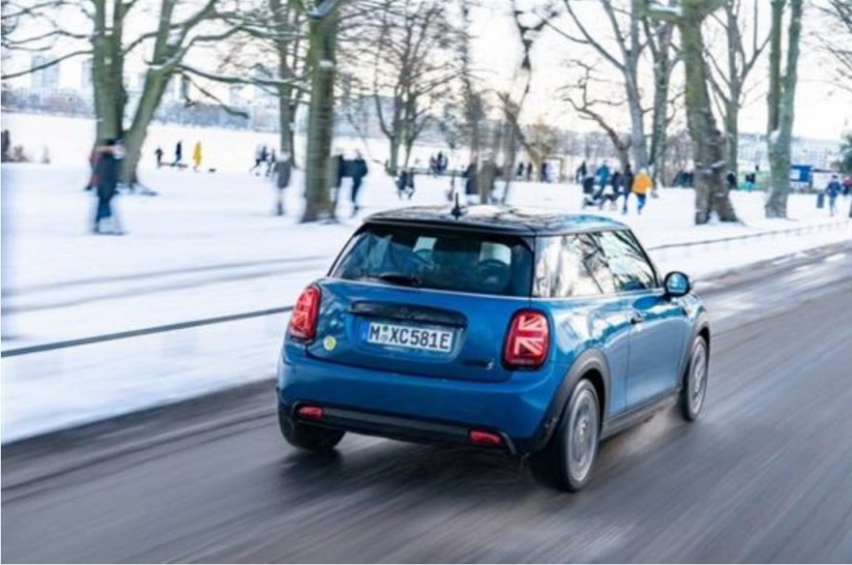 MINI COOPER SE：WLTP续航203~234公里，配渐变色