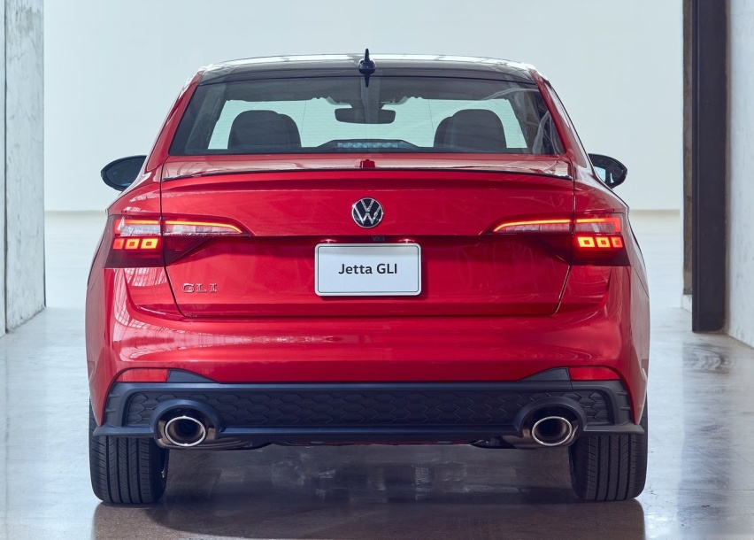 换上全新1.5T 神似帕萨特 新款Jetta发布