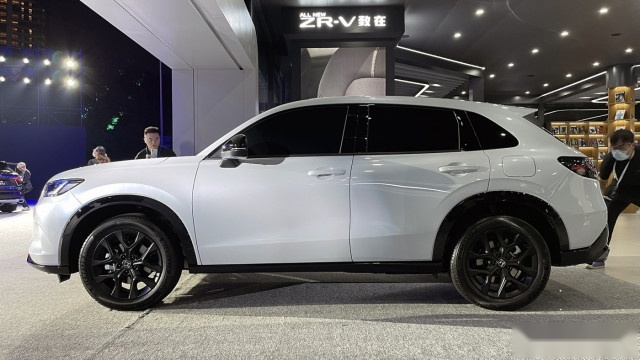 价格比皓影混动便宜，百公里油耗5.5L，ZR-V每月养车才1300元？