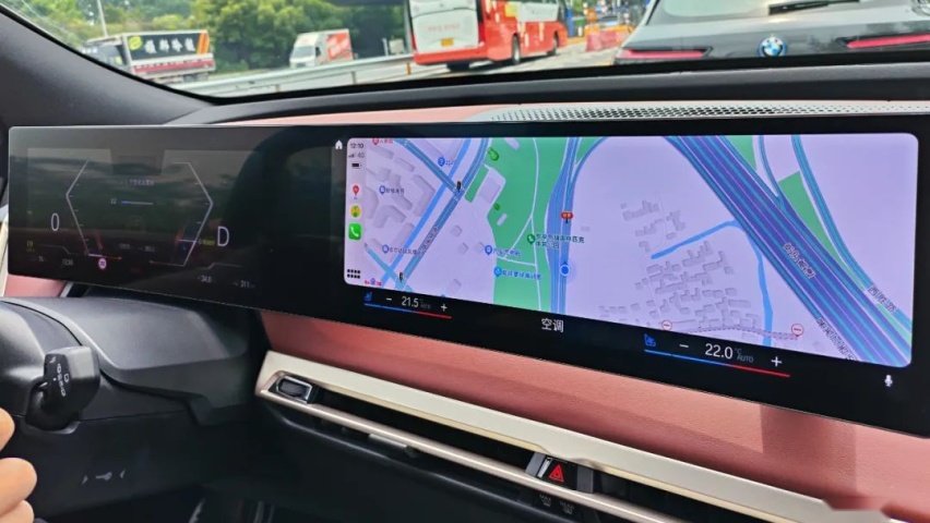 为什么说BMW i超乎想象？深度体验全系车型之后，我找到了答案…