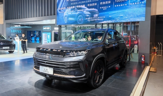 星途LX凡尔赛版、TX超能四驱版联袂登场，15万内难觅对手