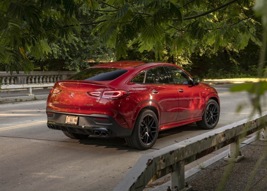 又一混动高性能车：AMG GLE 53，庞然大物