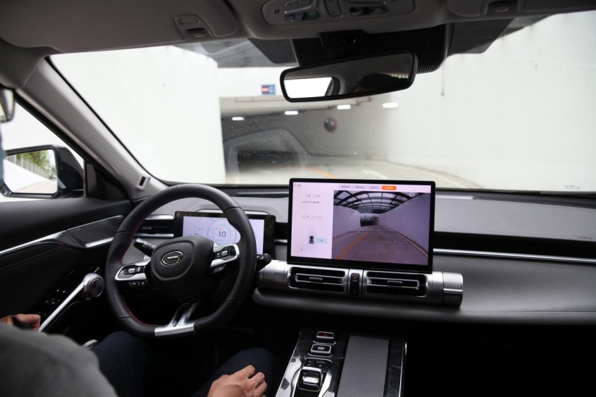 1000m记忆泊车，1711km极限续航，传祺影酷“王炸”