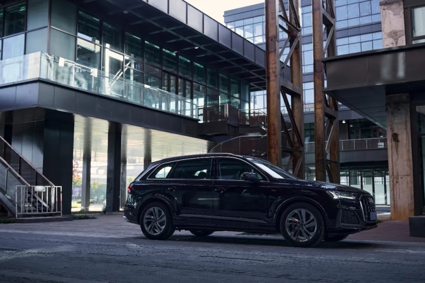 同样是奥迪的SUV，选Q6还是选Q7？