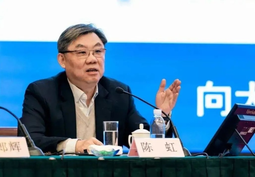 中国五菱：薛海涛继续蛰伏、周钘奋力摇旗为哪般？
