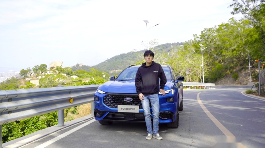 试驾官丨足够智能的福特EVOS，能给燃油车“续香火”吗？