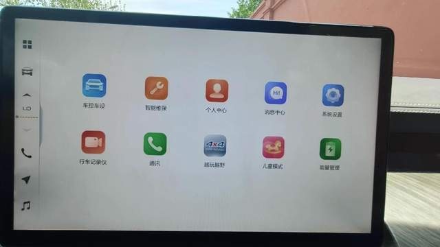 城市和越野可以兼得的“大玩具”！试驾坦克500