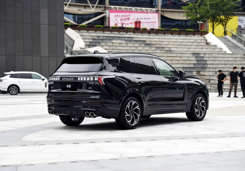 吉利版“沃尔沃XC90”，标配254马力+四驱，长5米多，降至22万多