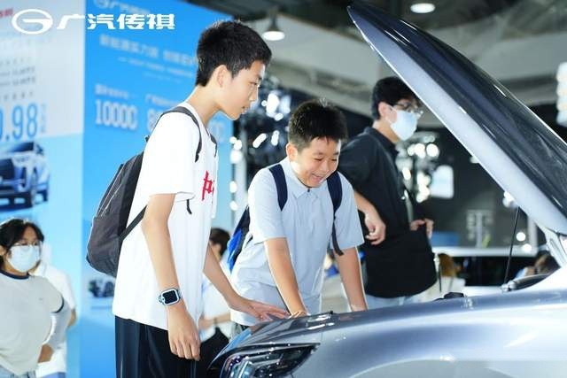 可“稳”可“燥”，诚意满满！2024“豹”款升级，增配价值至高2000