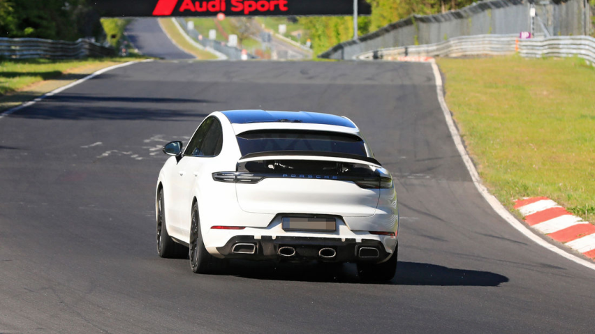 保时捷Cayenne Coupé GTS路试谍照曝光