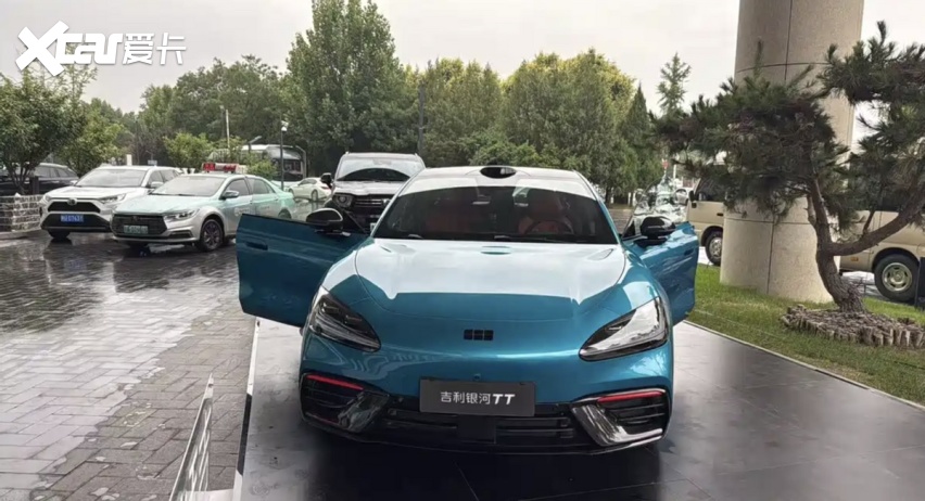 吉利银河TT Ultra首发，预瞄魔毯+425kW，够强吗？