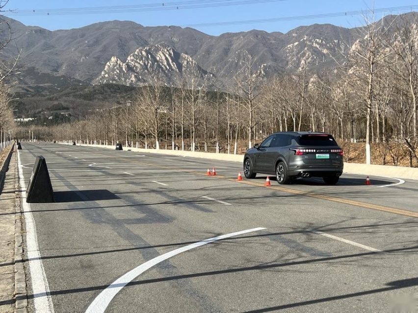 卖40万的国产SUV 领克09产品力能行吗？