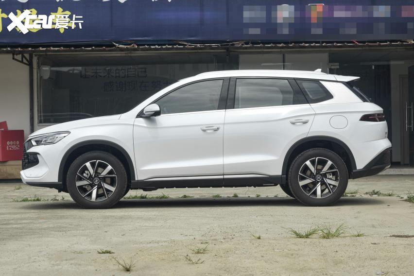 比亚迪宋pro dm-i冠军版新增车型上市,售价12.98万元