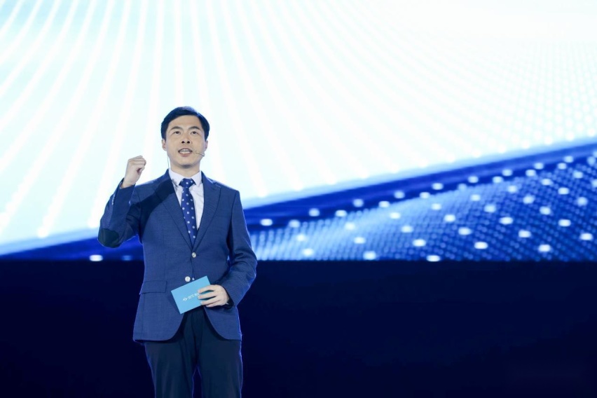 15.96万元起，东风eπ007正式上市