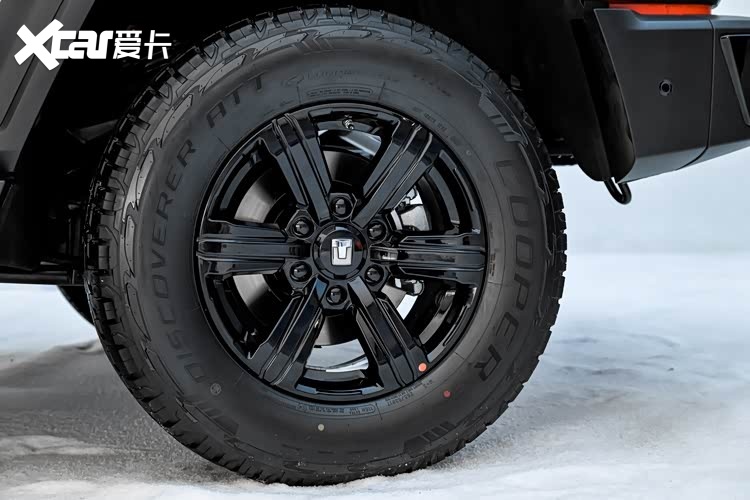 22.68万起征服极境！坦克300极地版原厂极地装备全标配