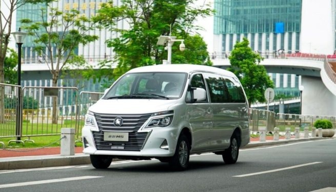 好事成双：东风风行2024款菱智PLUS、菱智M5上市