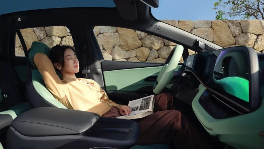 【E汽车】“红旗新能源”首车，红旗EH7赢在何处？
