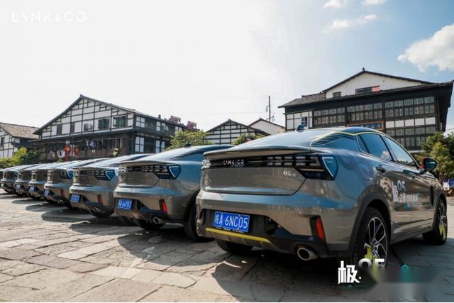 将个性与运动变得更加纯粹，它就是领克05！
