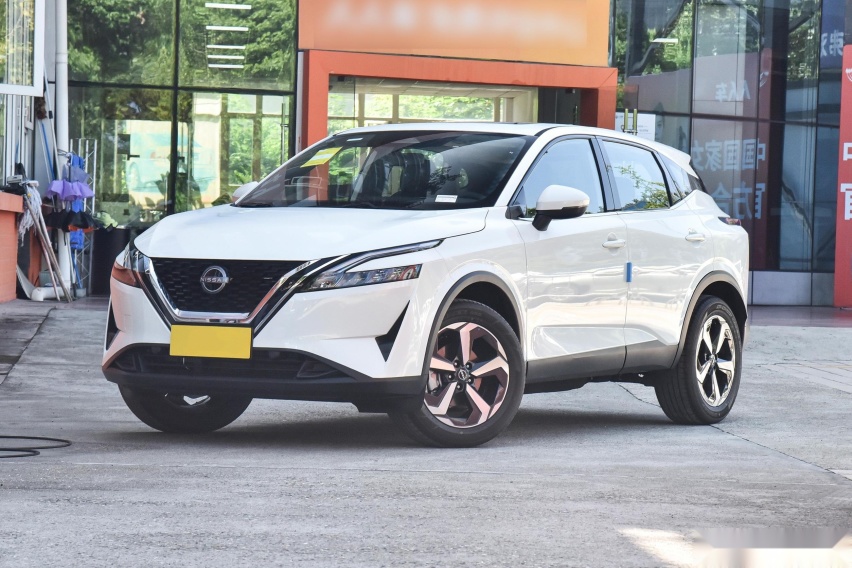 日产新SUV“旗开得胜”，内外全面升级，配奔驰发动机，13.99万起