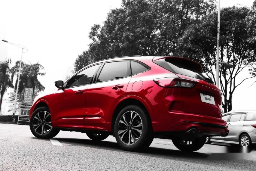 性价比最高的合资SUV？248马力、四驱！才19万起！