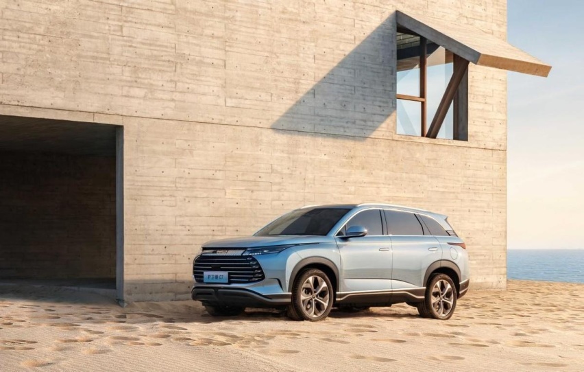 比亚迪全新大五座超混SUV,护卫舰07压轴上市,售价20.28万元起