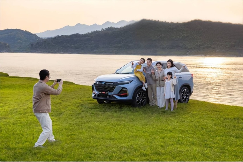 十万级就能买大7座SUV？1.5T动力比丰田大众强，网友：房车平替