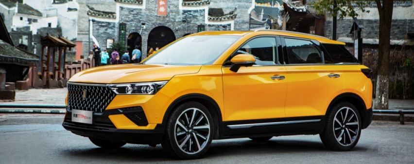 为何说奔腾T77 PRO是年轻人的第一款SUV