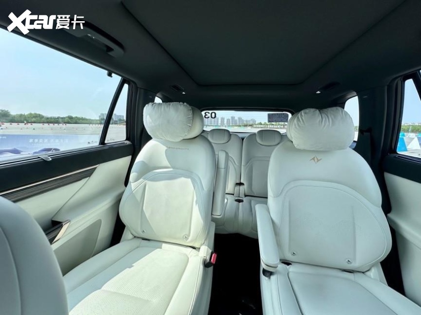 试驾东风奕派eπ008:家庭至上,家用suv的新典范-爱卡汽车爱咖号