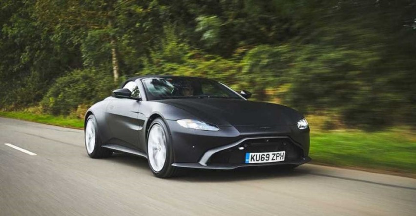 敞篷拉风依旧，Vantage Roadster敞篷版预告