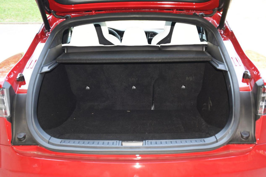 改变固有用车思维 试驾特斯拉Model S