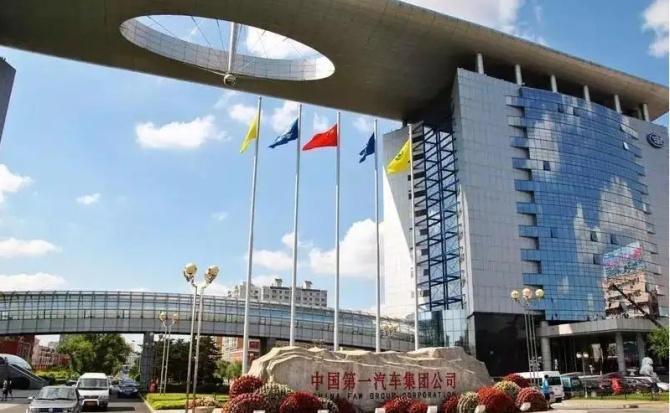 新知达人, 为啥只有新势力车企在“哭闹” 5月份汽车行业真要全面停产？