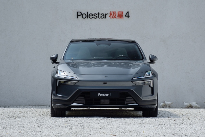 谁敢信它不到35万？这SUV设计堪比跑车 后挡风都不要了！
