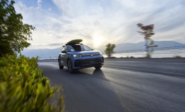 һ����λ��2025��;�^L Proȫϵ�߹�����380TSI׌ÿһ�̶�������